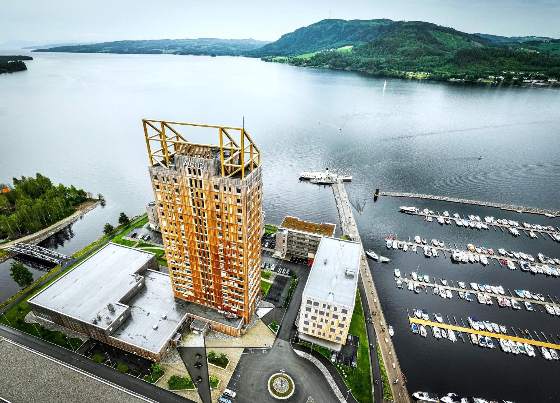 Mjos Tower Suite - Lovely Lake View Brumunddal エクステリア 写真